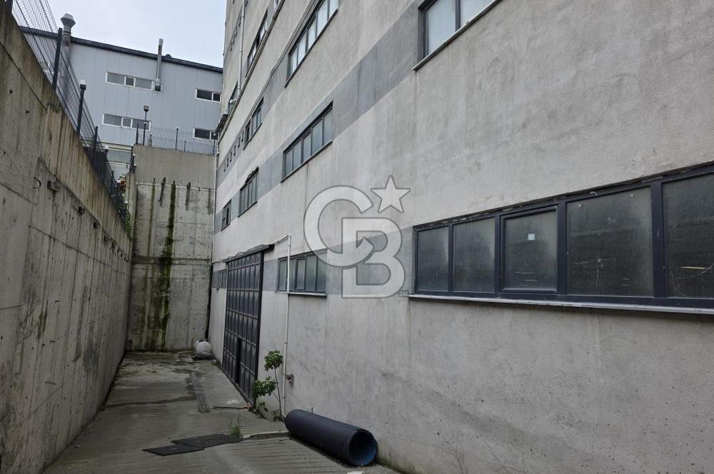 Hadımköy Ömerli Kiralık 2.300 M2 Depo
