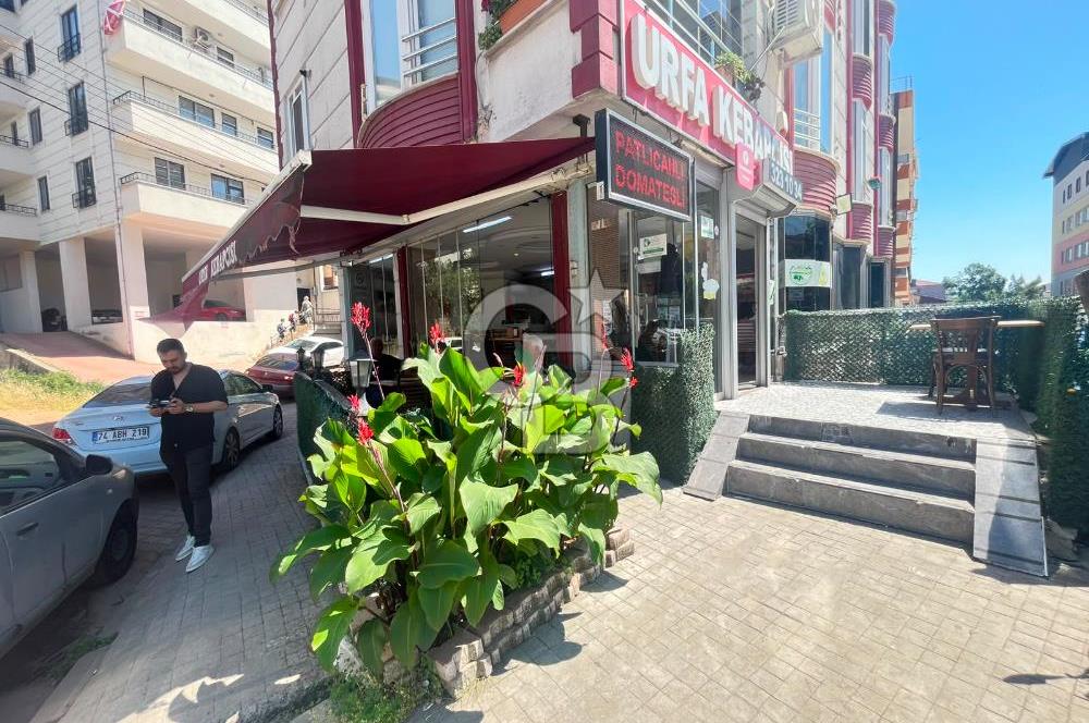 İZMİT TURGUT MAH. SATILIK TAM DONANIMLI DÜKKAN