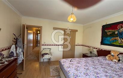 KARŞIYAKA YÜKSEK VADİ EVLERİNDE SATILIK PRESTİJLİ 4+1 DAİRE