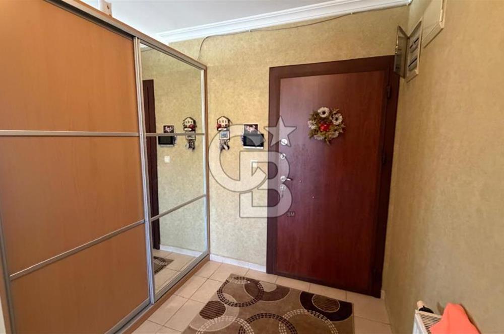 KARŞIYAKA YÜKSEK VADİ EVLERİNDE SATILIK PRESTİJLİ 4+1 DAİRE