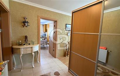 KARŞIYAKA YÜKSEK VADİ EVLERİNDE SATILIK PRESTİJLİ 4+1 DAİRE