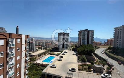 KARŞIYAKA YÜKSEK VADİ EVLERİNDE SATILIK PRESTİJLİ 4+1 DAİRE