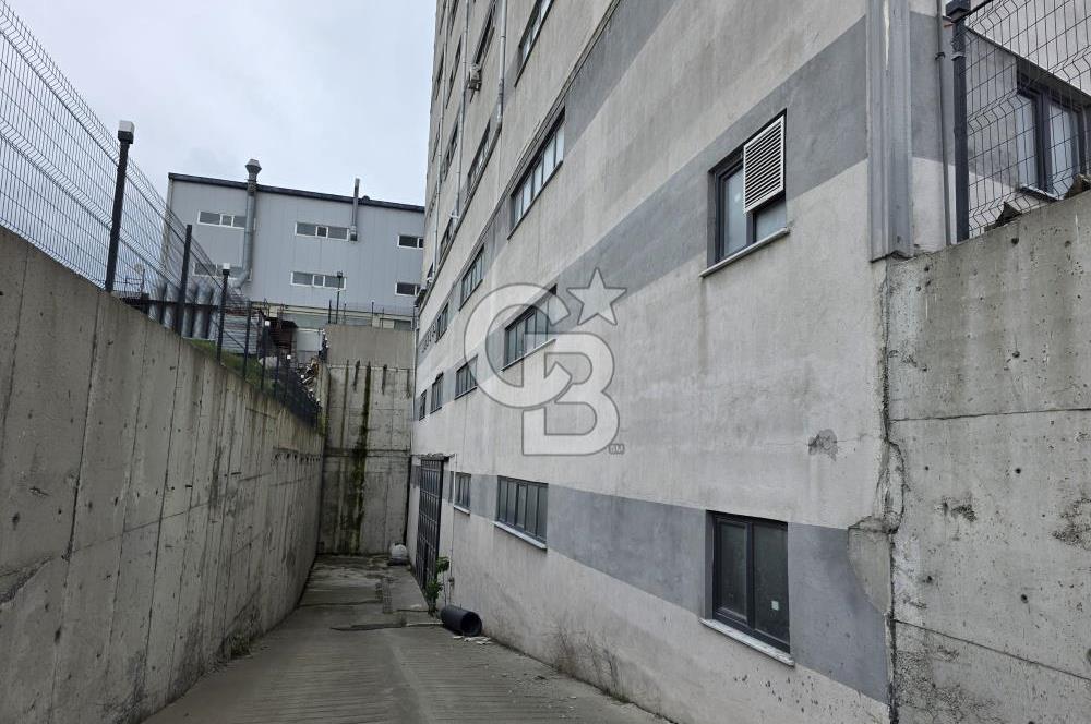 Hadımköy Ömerli Kiralık 2.300 M2 Depo