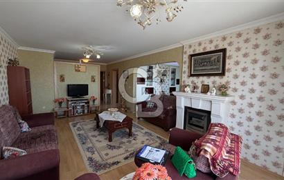 KARŞIYAKA YÜKSEK VADİ EVLERİNDE SATILIK PRESTİJLİ 4+1 DAİRE
