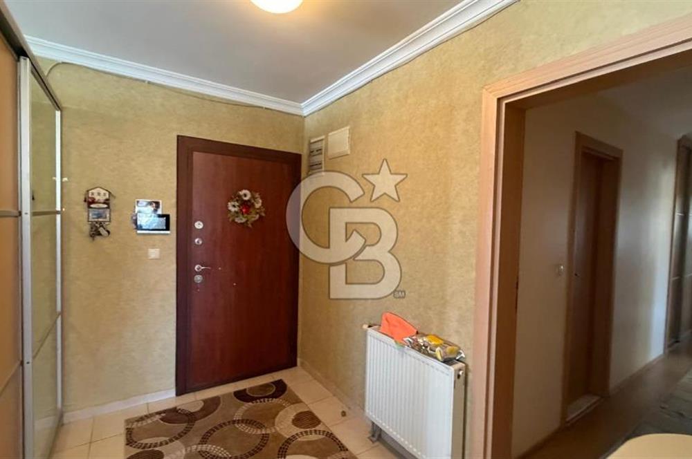 KARŞIYAKA YÜKSEK VADİ EVLERİNDE SATILIK PRESTİJLİ 4+1 DAİRE
