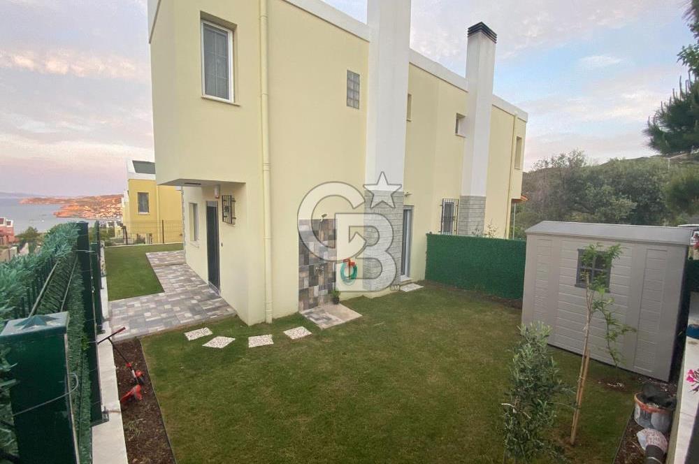 Karaburun Hasseki Mahallesi’nde Deniz Manzaralı 3+1 Satılık Villa 