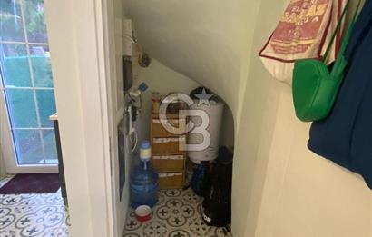 Karaburun Hasseki Mahallesi’nde Deniz Manzaralı 3+1 Satılık Villa 