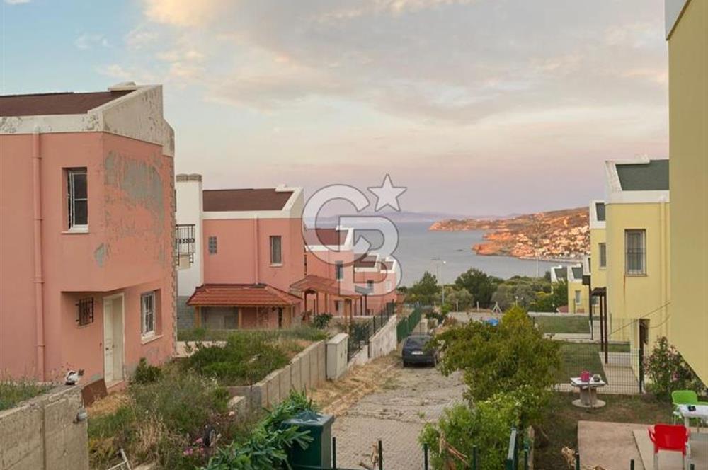 Karaburun Hasseki Mahallesi’nde Deniz Manzaralı 3+1 Satılık Villa 
