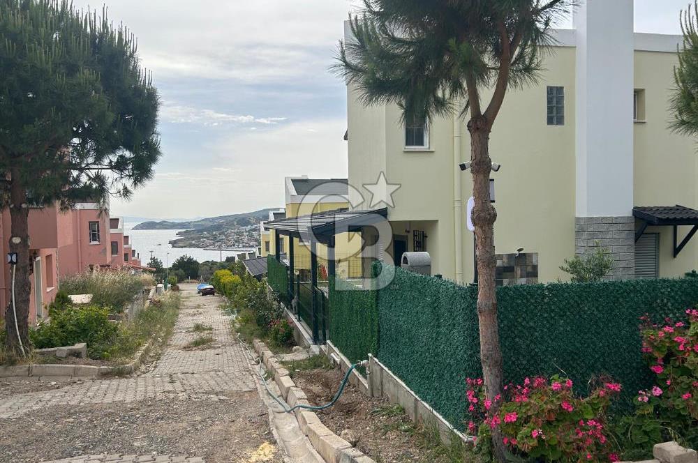 Karaburun Hasseki Mahallesi’nde Deniz Manzaralı 3+1 Satılık Villa 