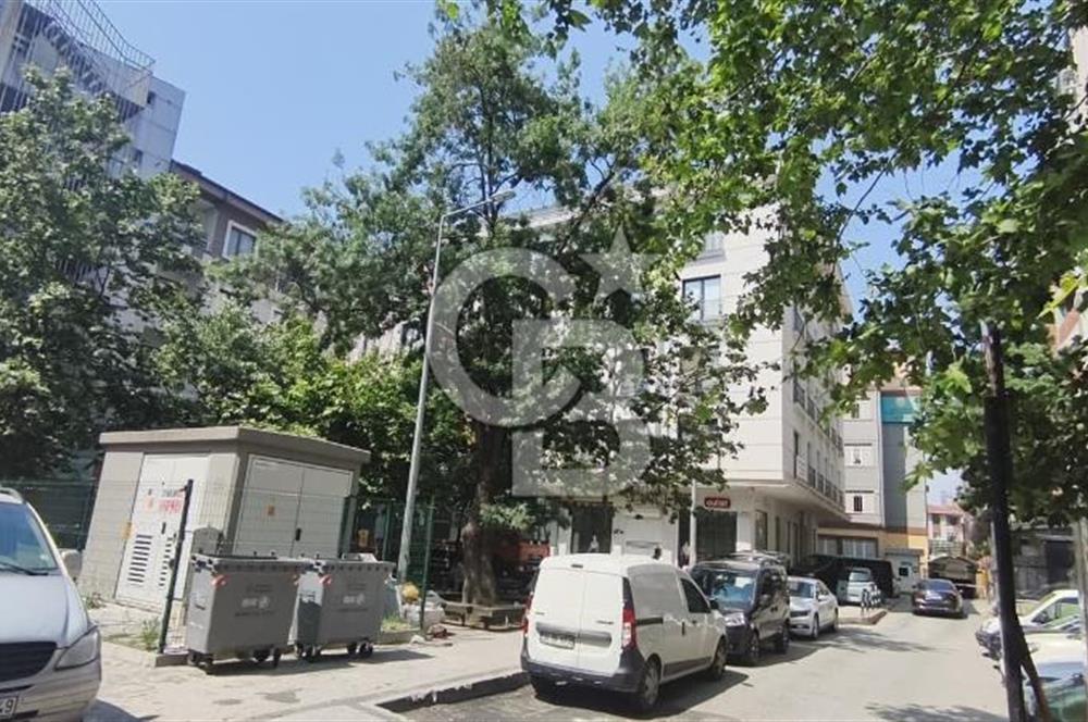 ÜMRANİYE ATATÜRK MAHALLESİ'NDE SATILIK 275m2 YATIRIMLIK DÜKKAN