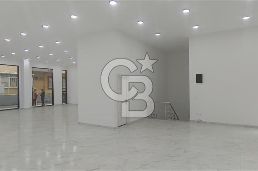 ÜMRANİYE ATATÜRK MAHALLESİ'NDE SATILIK 275m2 YATIRIMLIK DÜKKAN