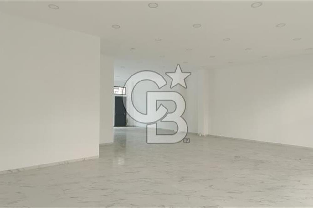 ÜMRANİYE ATATÜRK MAHALLESİ'NDE SATILIK 275m2 YATIRIMLIK DÜKKAN