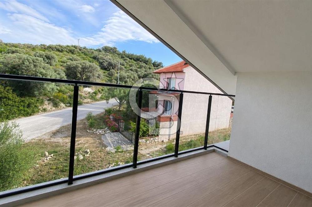 URLA KALABAK'TA 3+1 BAHÇELİ MÜSTAKİL EV