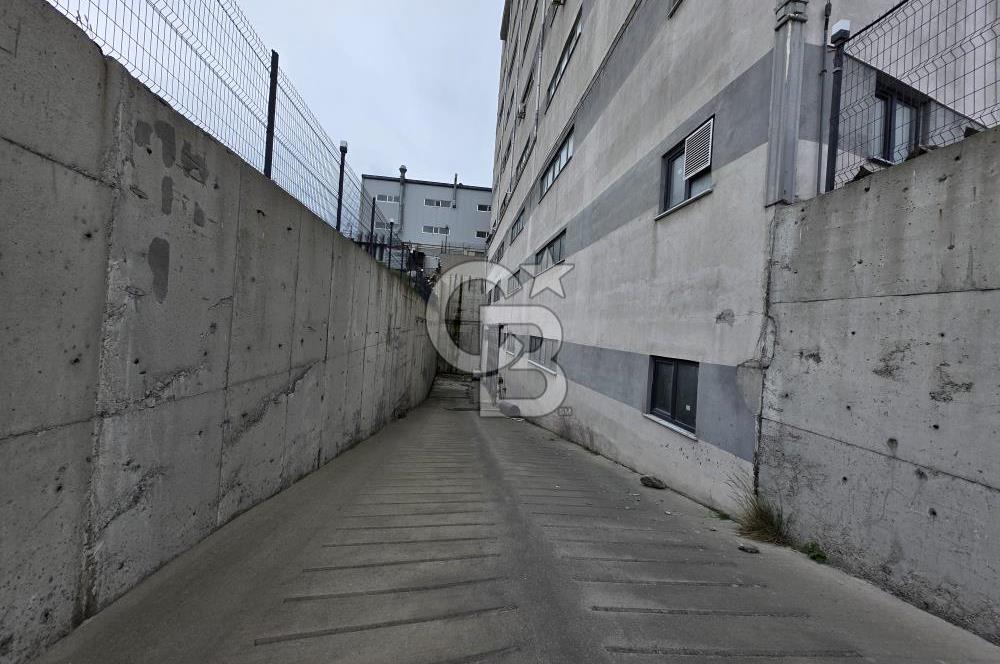 Hadımköy Ömerli Kiralık 2.300 M2 Depo