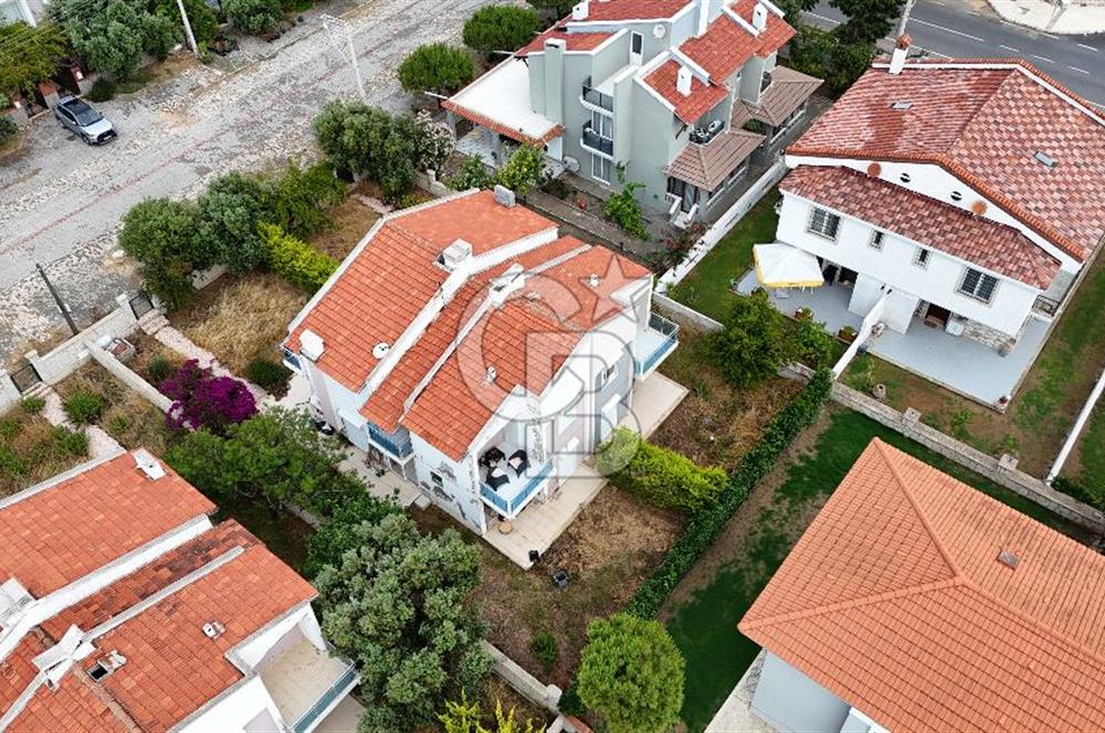 ÇİFTLİKKÖY'DE HARİKA KONUMDA SATILIK 596 M2 İMARLI ARSA