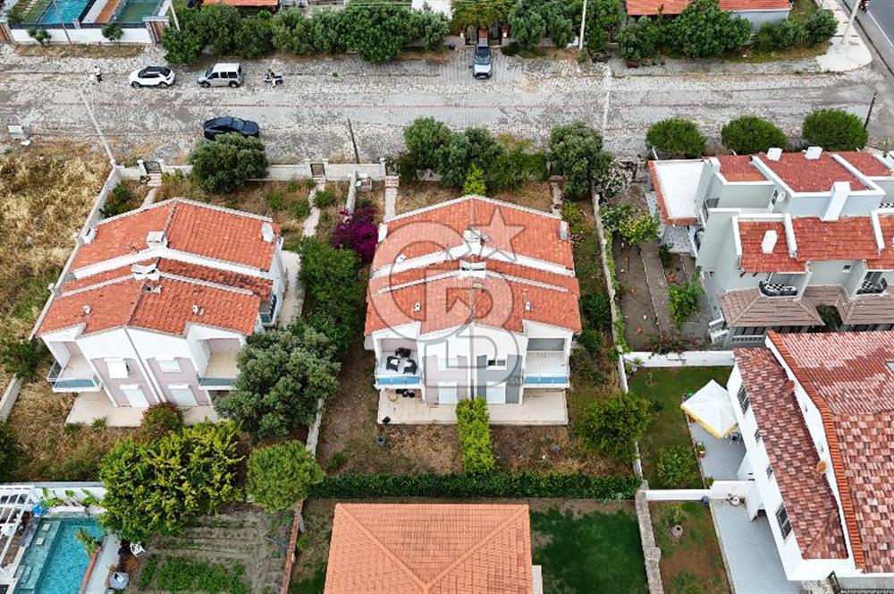 ÇİFTLİKKÖY'DE HARİKA KONUMDA SATILIK 596 M2 İMARLI ARSA