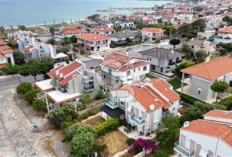 ÇİFTLİKKÖY'DE HARİKA KONUMDA SATILIK 596 M2 İMARLI ARSA - 3 - 351289