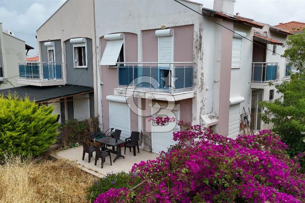 ÇİFTLİKKÖY'DE HARİKA KONUMDA SATILIK 596 M2 İMARLI ARSA