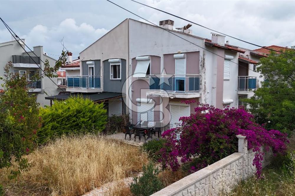 ÇİFTLİKKÖY'DE HARİKA KONUMDA SATILIK 596 M2 İMARLI ARSA