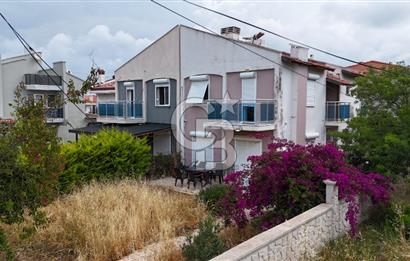 ÇİFTLİKKÖY'DE HARİKA KONUMDA SATILIK 596 M2 İMARLI ARSA