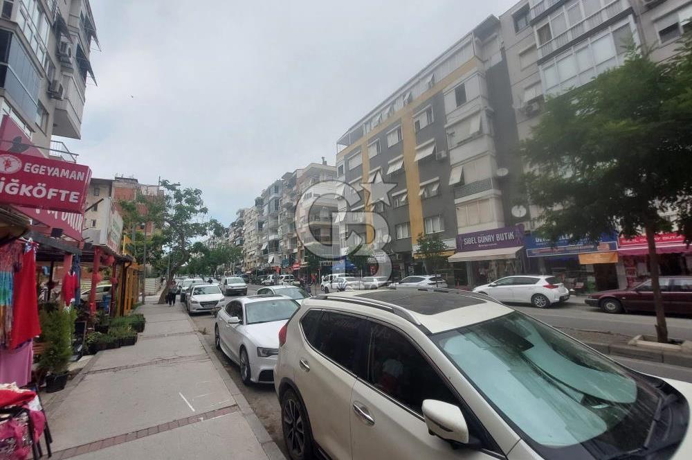 Karşıyaka Bahariye'de Kiralık Merkezi Dükkan
