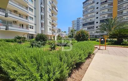 Mezitli Merkez Mah. Site İçerisinde Satılık 4+1 Daire