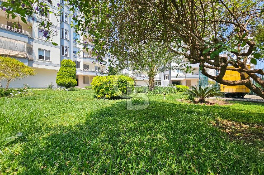 Mezitli Merkez Mah. Site İçerisinde Satılık 4+1 Daire
