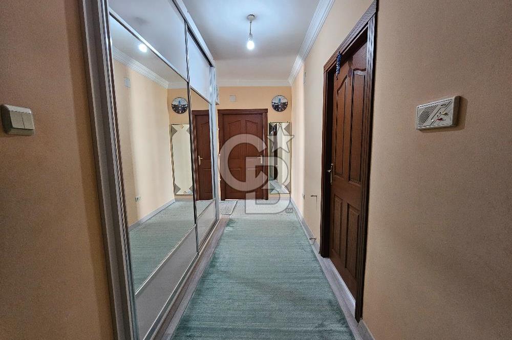 Mezitli Merkez Mah. Site İçerisinde Satılık 4+1 Daire