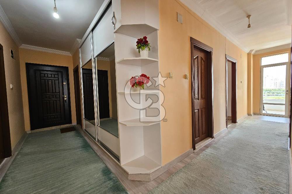 Mezitli Merkez Mah. Site İçerisinde Satılık 4+1 Daire