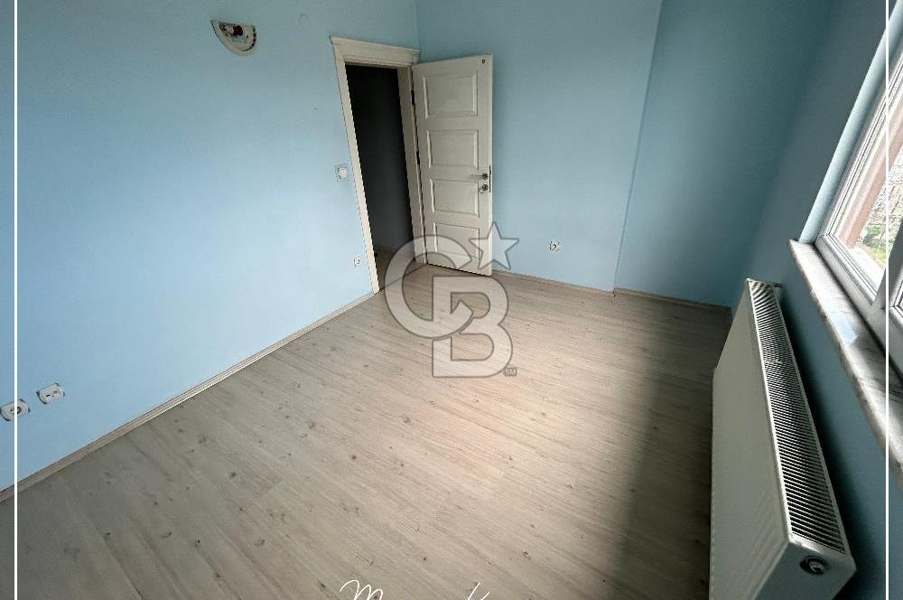 KAYMAKLI'DA KİRALIK DENİZ MANZARALI FERAH 3+1 DAİRE