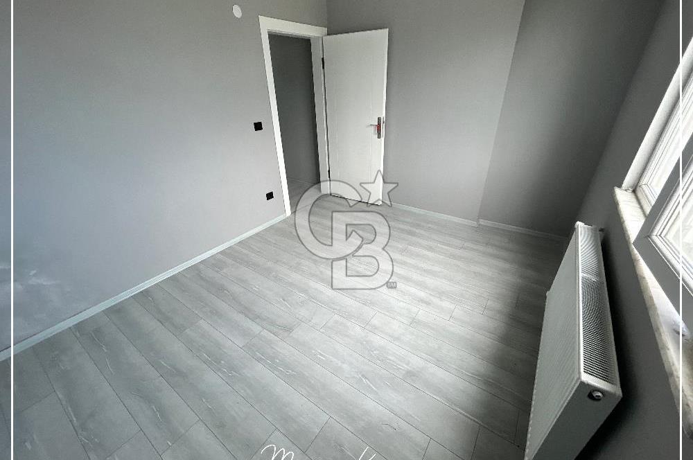 KAYMAKLI'DA KİRALIK DENİZ MANZARALI FERAH 3+1 DAİRE
