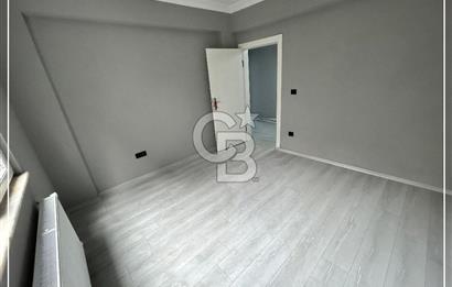 KAYMAKLI'DA KİRALIK DENİZ MANZARALI FERAH 3+1 DAİRE