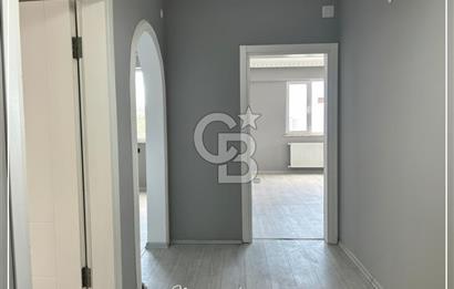KAYMAKLI'DA KİRALIK DENİZ MANZARALI FERAH 3+1 DAİRE