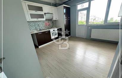 KAYMAKLI'DA KİRALIK DENİZ MANZARALI FERAH 3+1 DAİRE