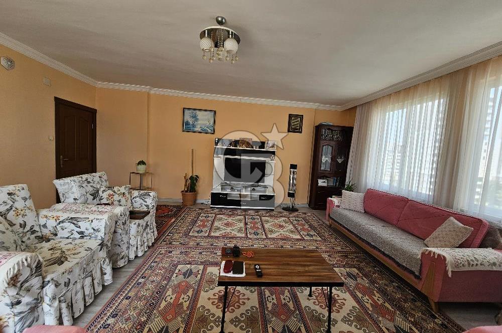 Mezitli Merkez Mah. Site İçerisinde Satılık 4+1 Daire