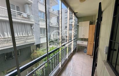KARŞIYAKA BAHÇELİEVLER'DE 3+1 KİRALIK DAİRE