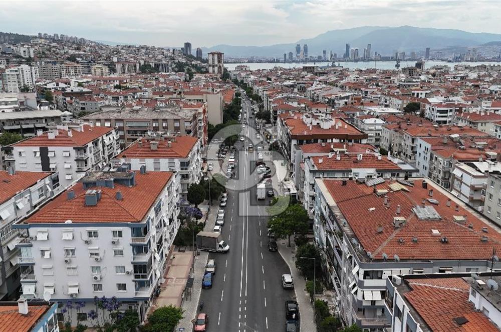 KARŞIYAKA BAHÇELİEVLER'DE 3+1 KİRALIK DAİRE