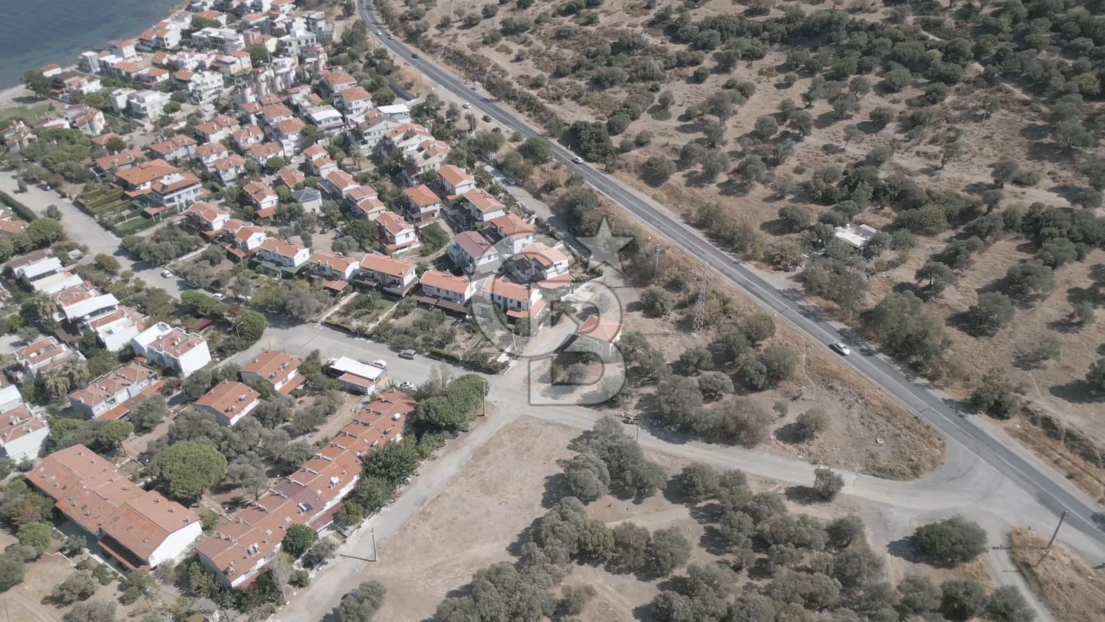 YENİ FOÇA MARİNA YAKINI, GELECEĞE YATIRIMLIK ARSA HİSSESİ
