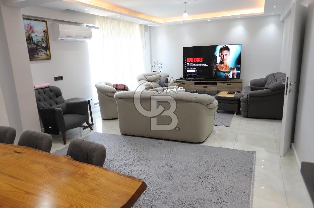 KARAPINAR'DA PRESTİJLİ SİTE İÇERİSİNDE 210 m² TRİPLEKS VİLLA