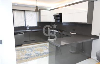 KARAPINAR'DA PRESTİJLİ SİTE İÇERİSİNDE 210 m² TRİPLEKS VİLLA