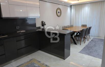 KARAPINAR'DA PRESTİJLİ SİTE İÇERİSİNDE 210 m² TRİPLEKS VİLLA