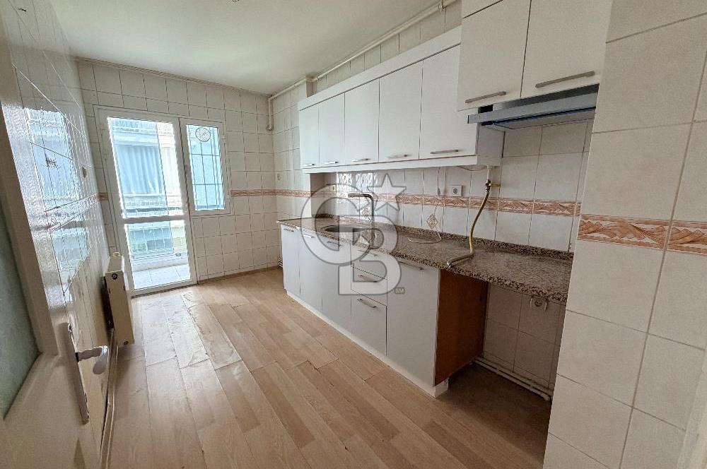 KARŞIYAKA BAHÇELİEVLER'DE 3+1 KİRALIK DAİRE