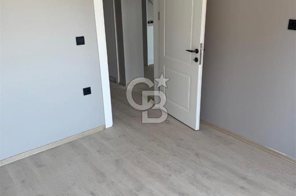 CUMHURİYET MAHALLESİ'NDE ANA YOL ÜZERİNDE KİRALIK 1+1 DAİRE