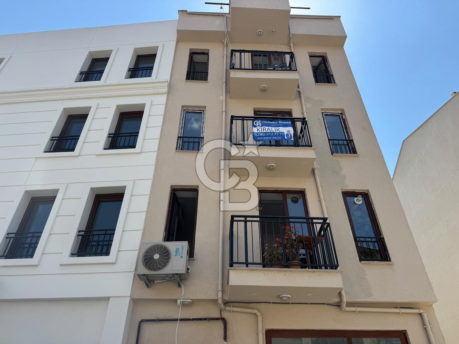 Çanakkale Cevat Paşa'da Kordona yakın 1+1 deniz manzaralı kiralık  işyeri / daire