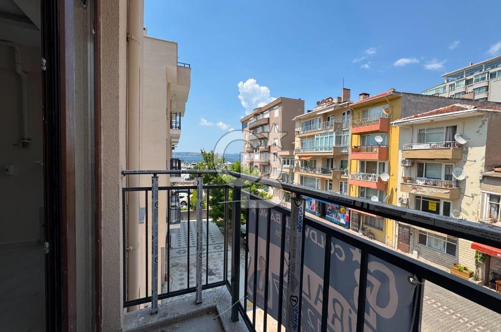 Çanakkale Cevat Paşa'da Kordona yakın 1+1 deniz manzaralı kiralık  işyeri / daire