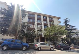 ÇANKAYA NERGİZ SOKAK'TA EN ÜST KAT 4+1 KİRALIK DAİRE - 1 - 351411
