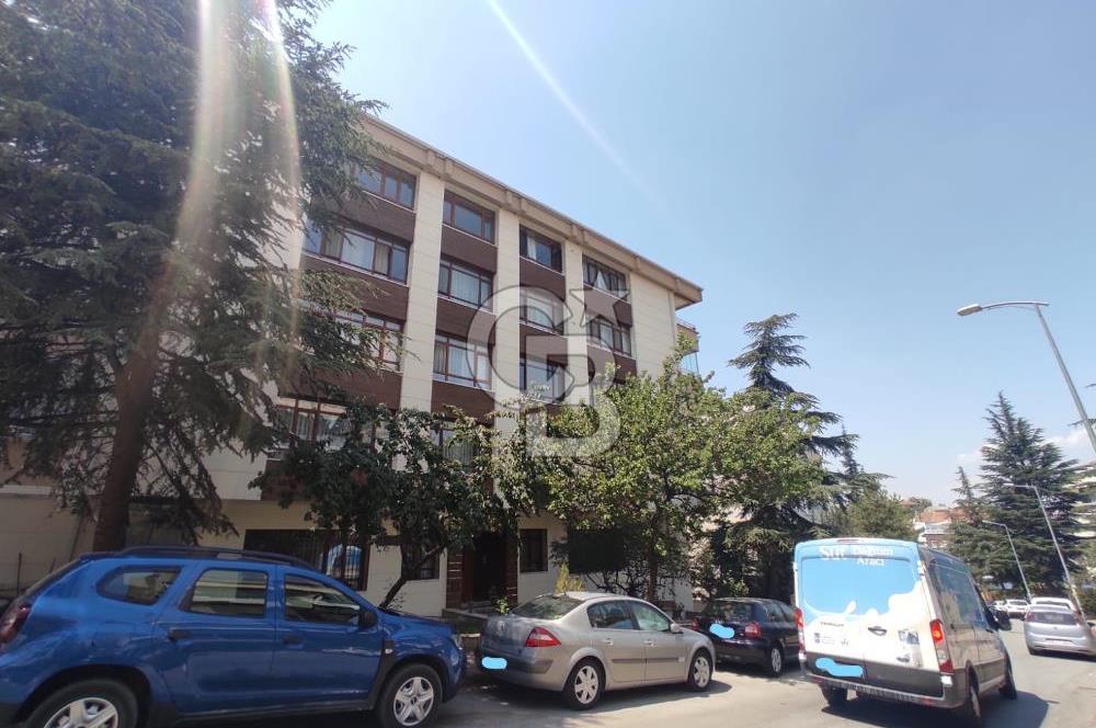 ÇANKAYA NERGİZ SOKAK'TA EN ÜST KAT 4+1 KİRALIK DAİRE