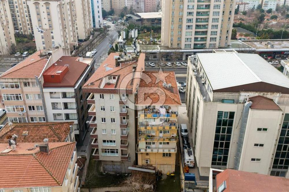 Ataşehir Küçükbakkalköy Fevzipaşa Cad Satılık Bina Arsa