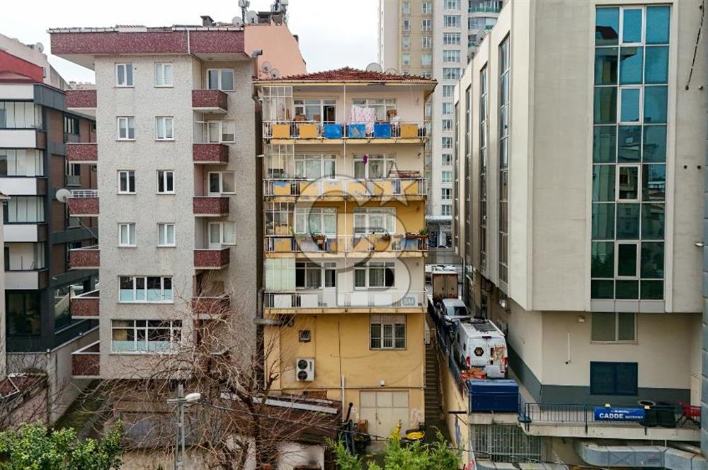 Ataşehir Küçükbakkalköy Fevzipaşa Cad Satılık Bina Arsa