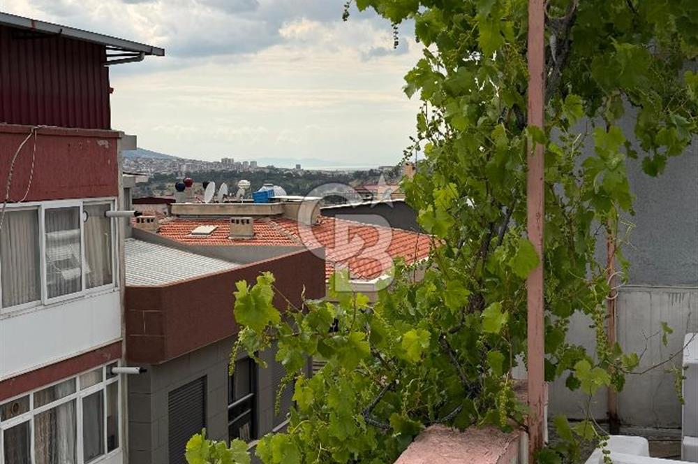 Buca Dicle Mahallesinde Satılık Komple Bina